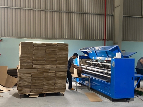 ĐỘI NGŨ CÔNG NHÂN VIÊN CHUYÊN NGHIỆP